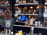 Blind Tiger, bar